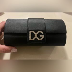 Dolce & gabbana sunglasses black case !